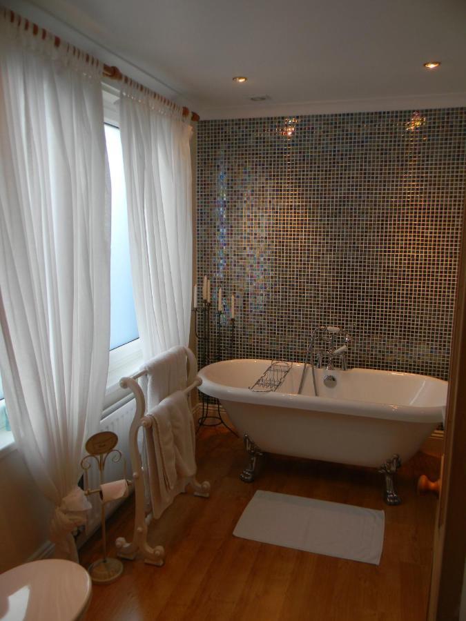Ugiebrae House Bed & Breakfast North Sunderland Exteriör bild
