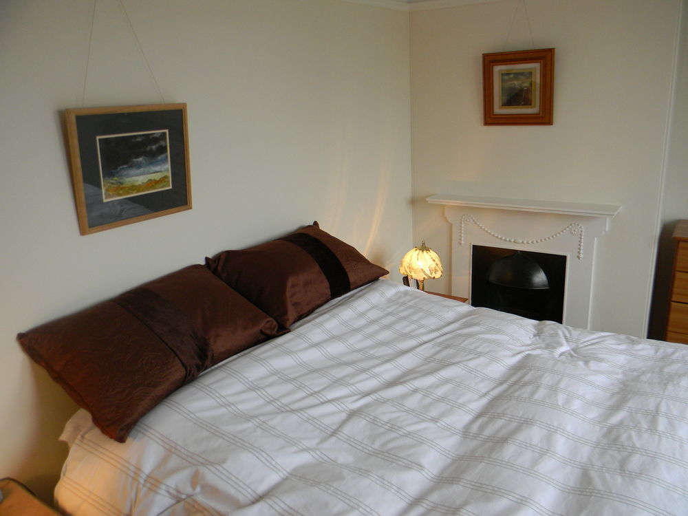 Ugiebrae House Bed & Breakfast North Sunderland Exteriör bild